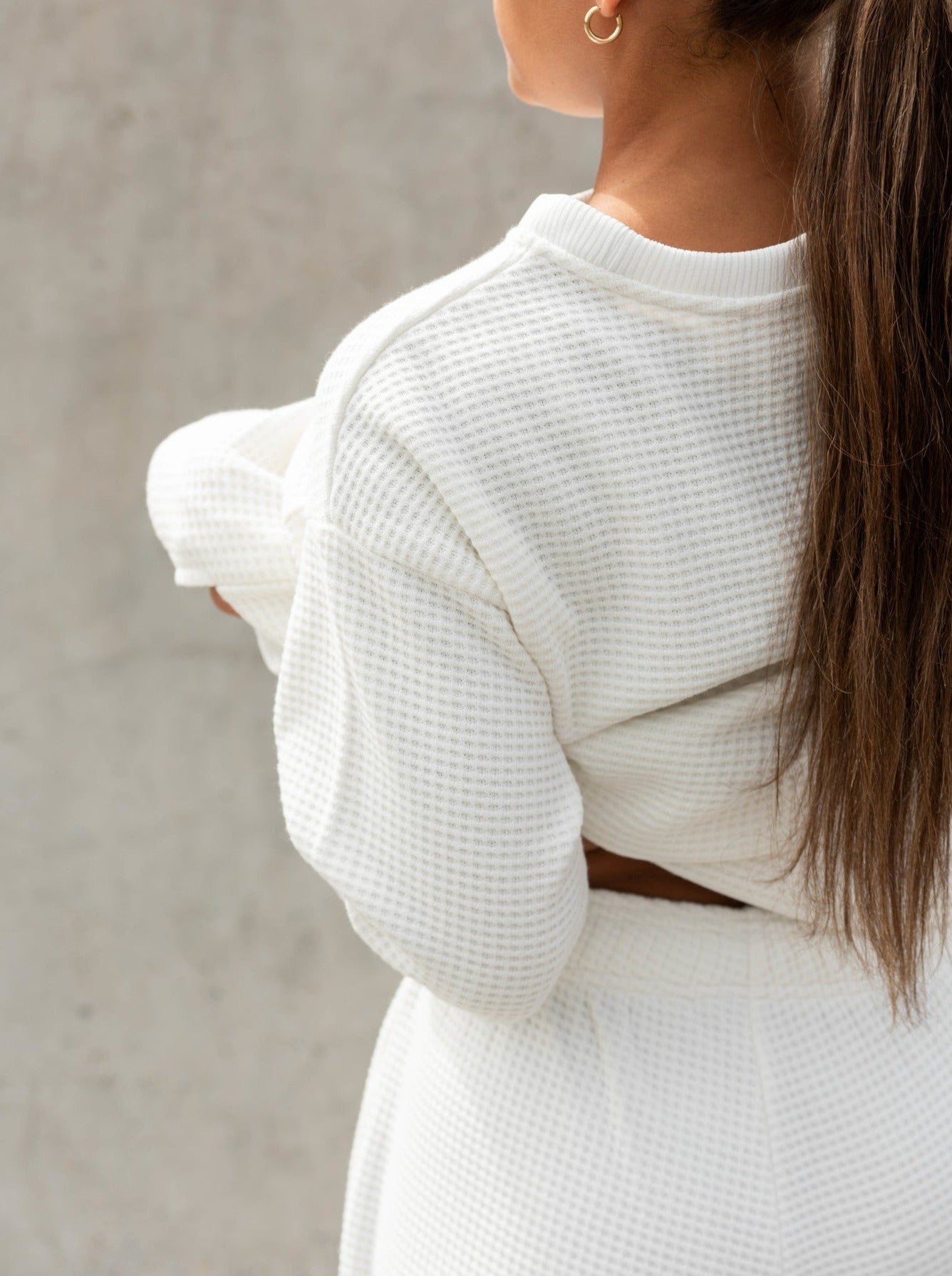 BB SWEATER IN WHITE